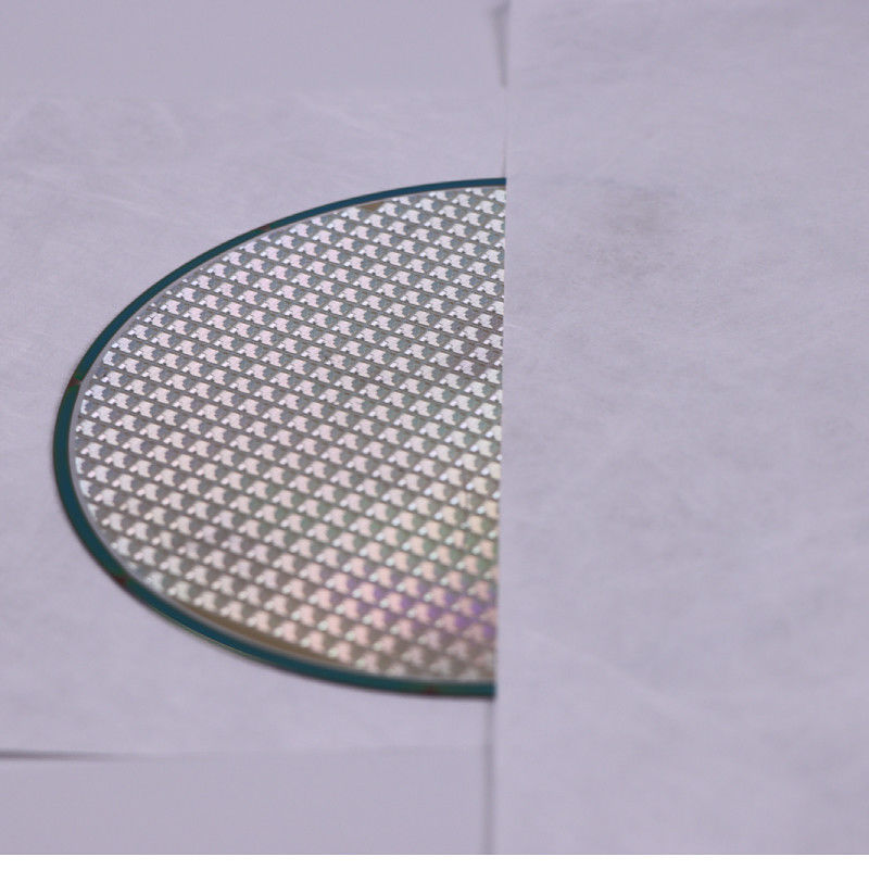 Premium Flexibility Cleanroom Wipe Papers For Sensitive Electronic And Semiconductor Applications
